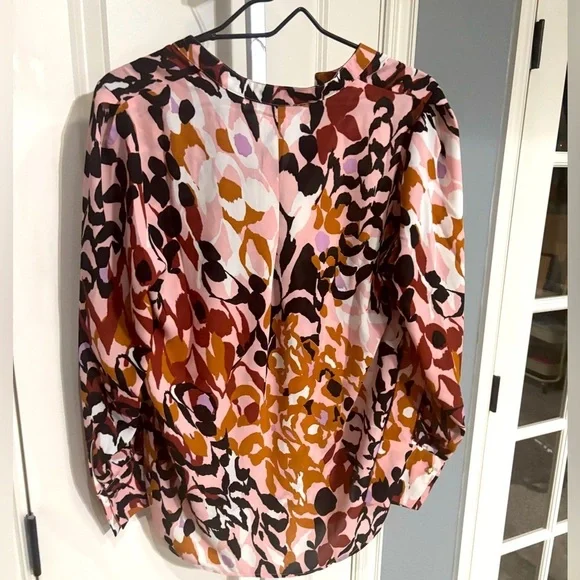 Hope and Harlow Size Medium Shirt - Picture 2 of 5